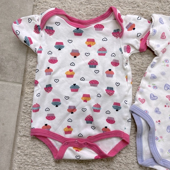 8 Piece Girl's Maggie & Zoe, bon bebe, Carter's... Mix & Match Bundle - Size 0-3 - Picture 10 of 14